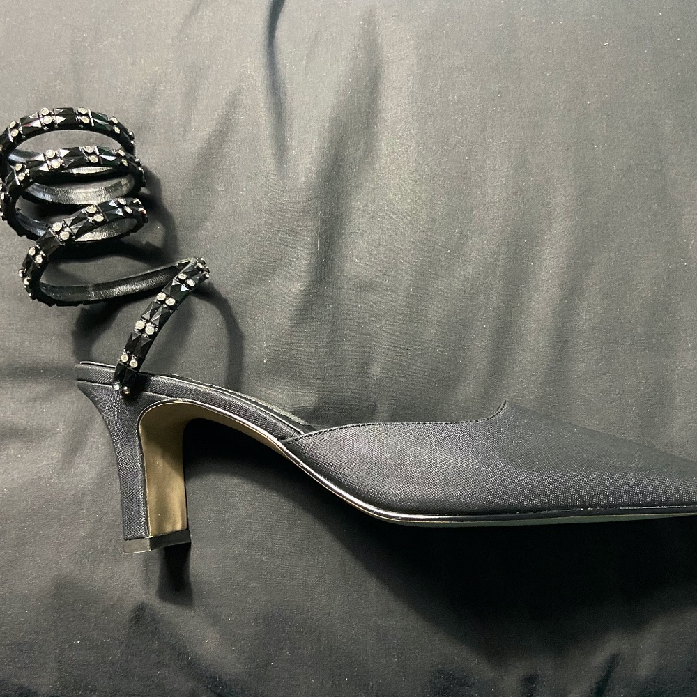 Retro Black Satin Heels with Beaded Leg Design
